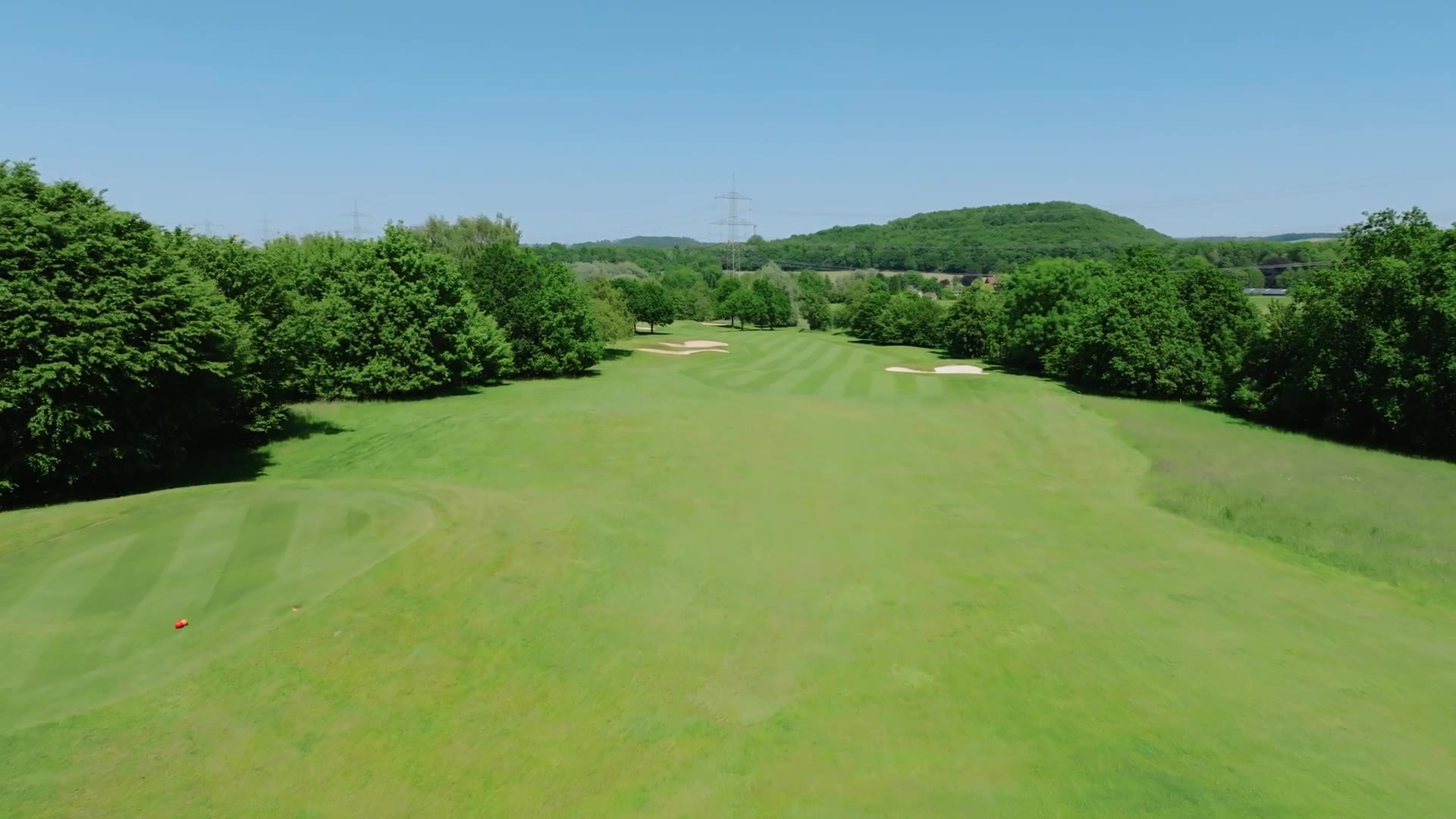 Golfplatz Drohnenvideos, cineastische Luftaufnahmen aller 18 Bahnen